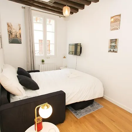 Cozy Marais Studio Next To The Seine - Pont Marie Appartamento *